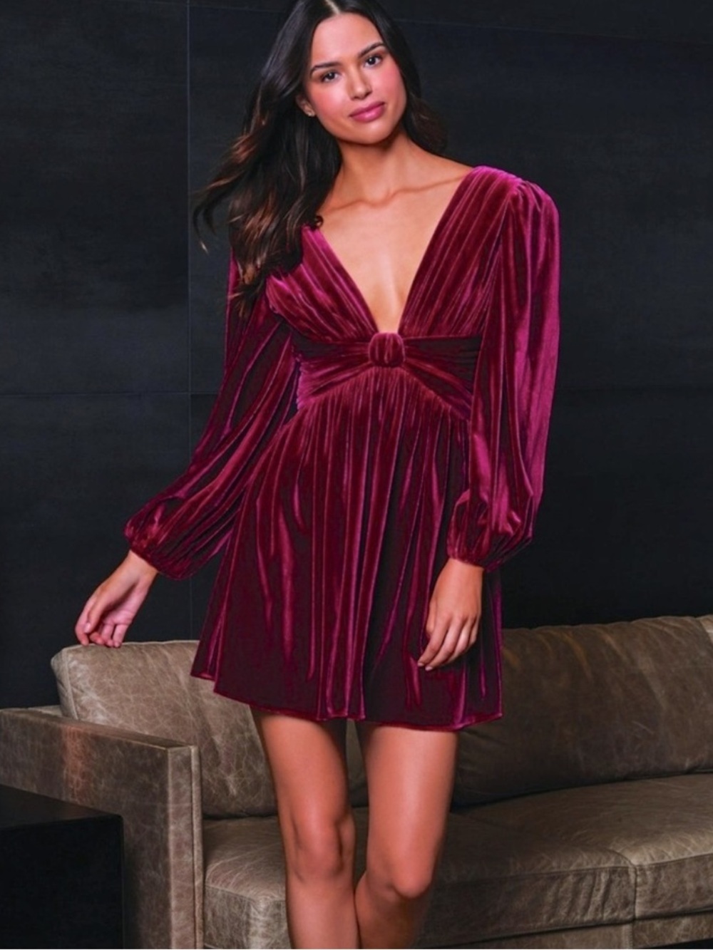 NWT Gianni Bini Mariah 3/4 Sleeve
Plunging V-Neck Velvet A-Line Dress